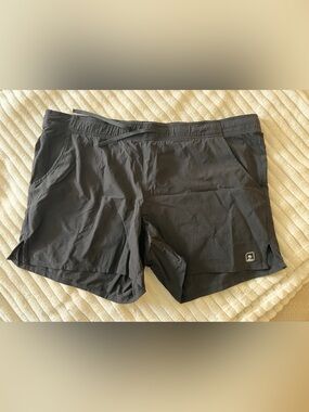 Eastern Mountain Sports Black Outdoor 5” Shorts